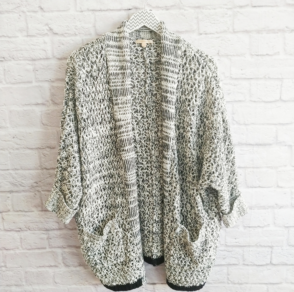 ANTHROPOLOGIE Skies Are Blue Chunky Open C…